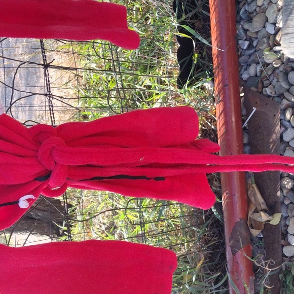 Robe - Picture 5 of 8